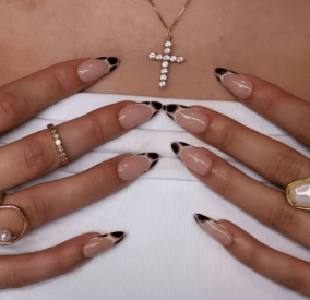 Nail Design Idea 21