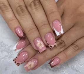 Nail Design Idea 25